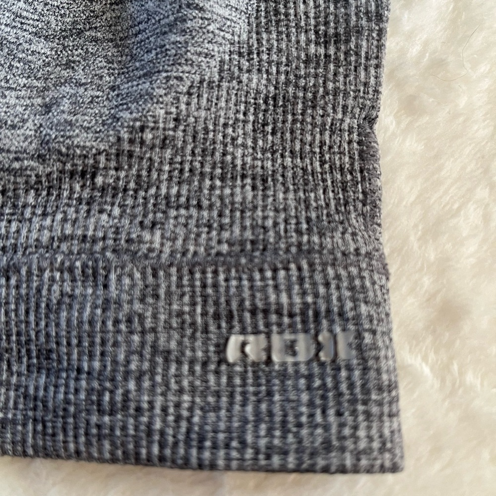 Reebok Grey Sports Bra Size Medium - Picture 2 of 5